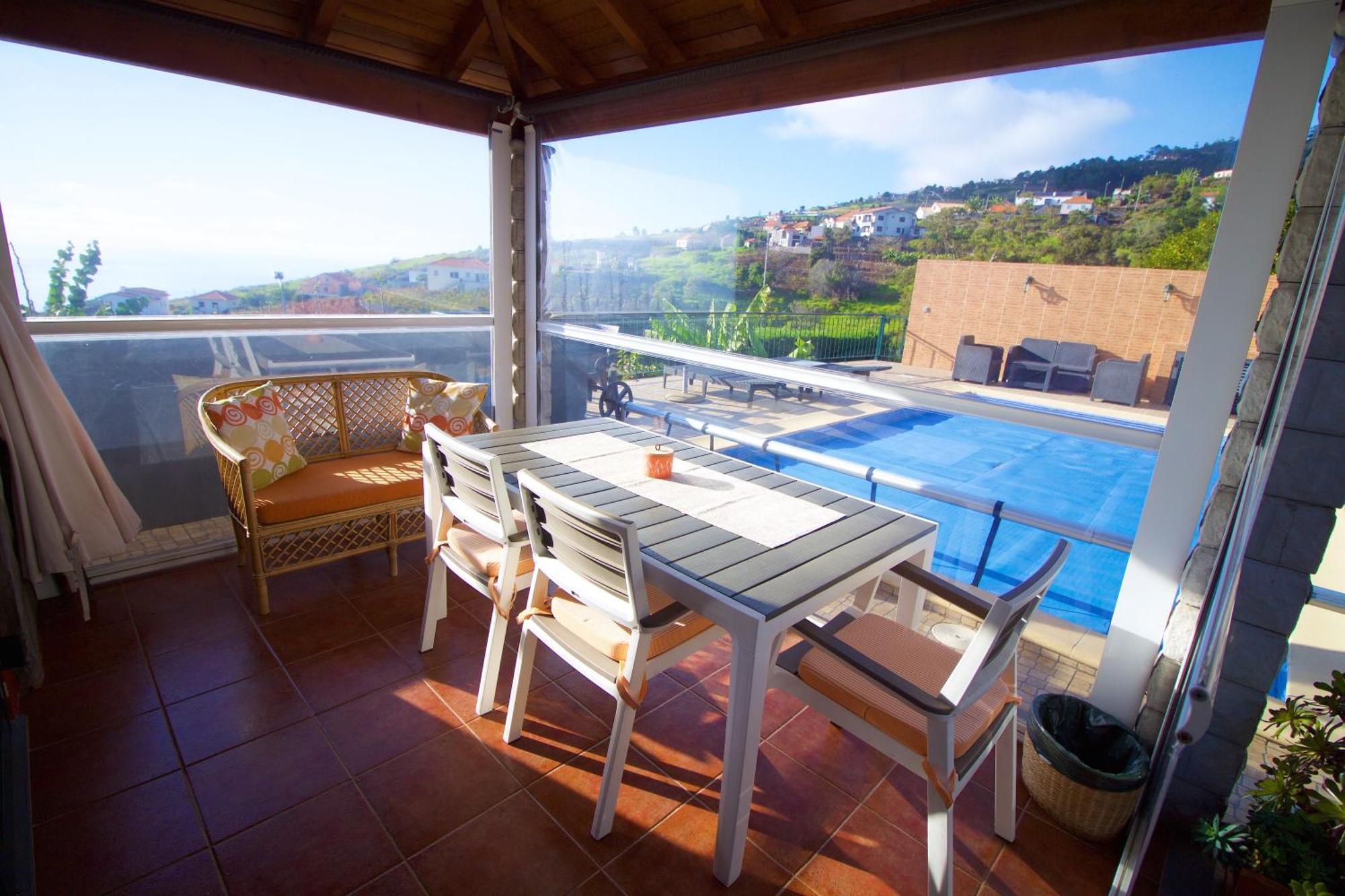 Casa Da Rainha Bungallow Estreito Da Calheta Exteriör bild